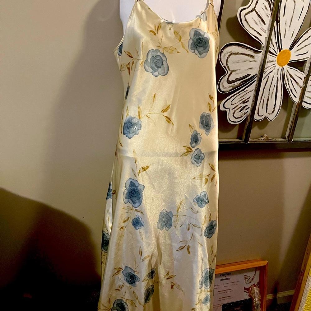 Slip dress